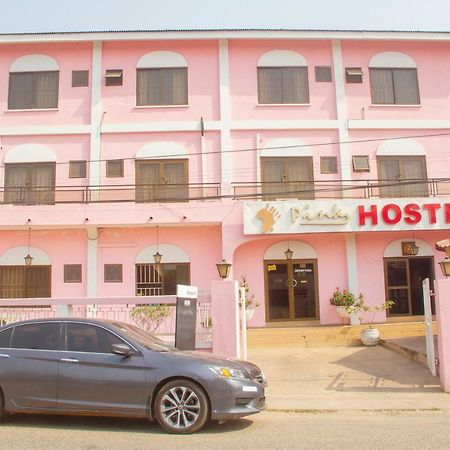 Pink Hostel Accra Extérieur photo