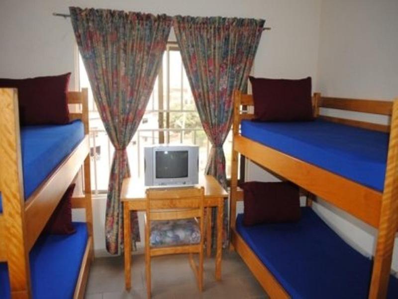 Pink Hostel Accra Extérieur photo
